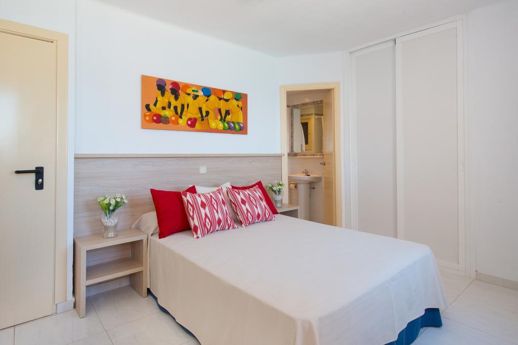 Apartamentos Calablanca Palmanova Exterior foto