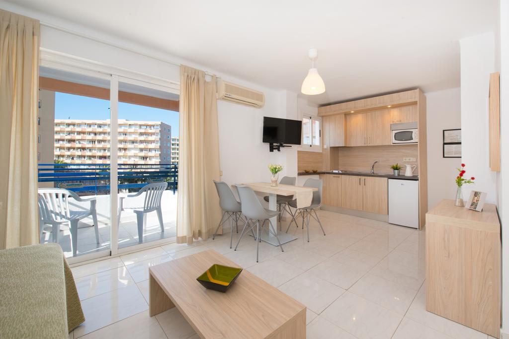 Apartamentos Calablanca Palmanova Exterior foto